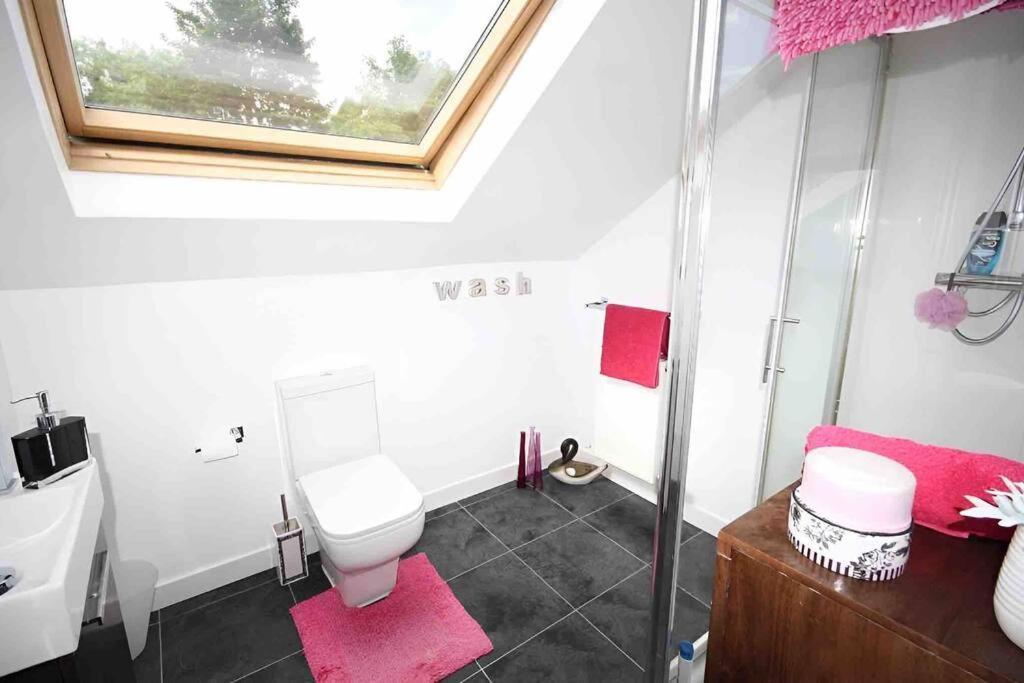 רות'סיי Island Seaview Villa With Swim Spa & Sauna מראה חיצוני תמונה